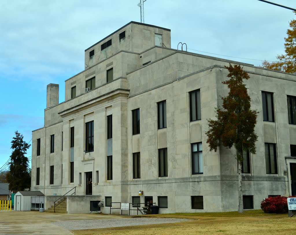 McNairy County Courthouse, Selmer, TN, Хорнсби