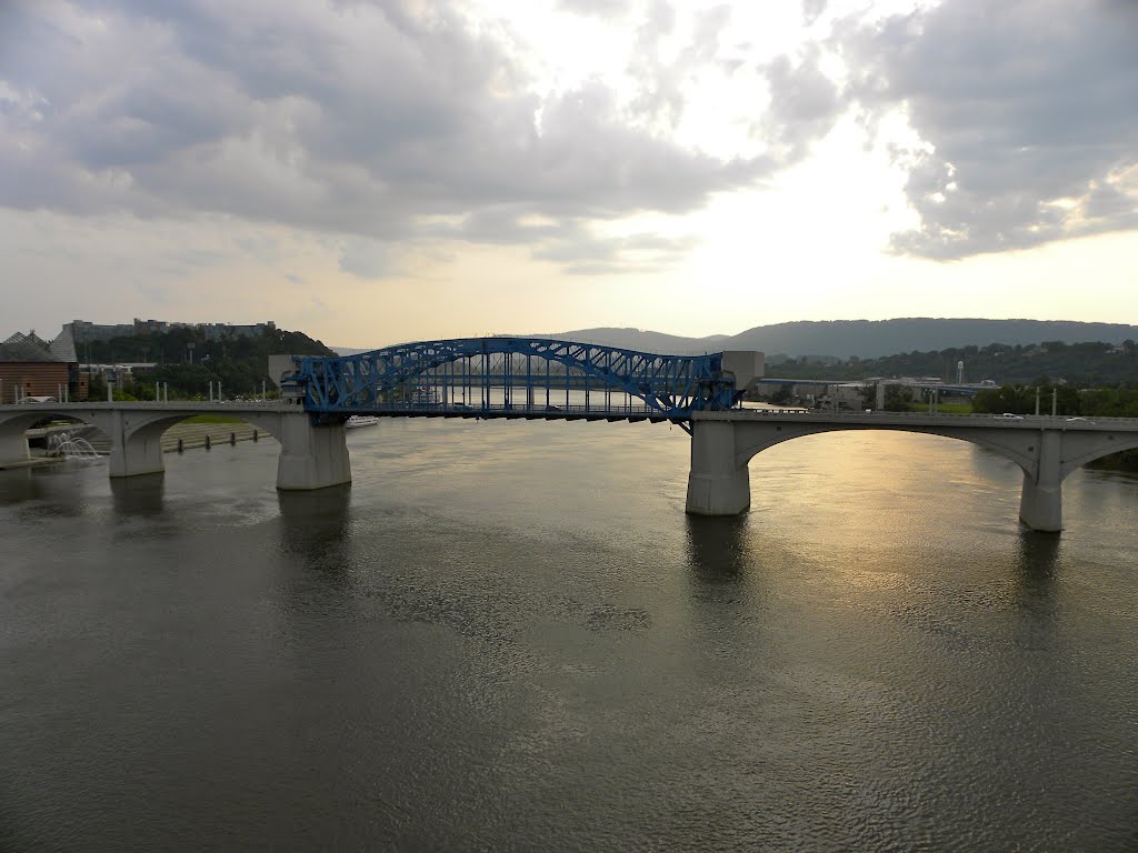 Market Street Bridge - Chattanooga TN, Чаттануга