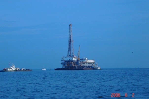 Oil Rig, Аламо-Хейгтс