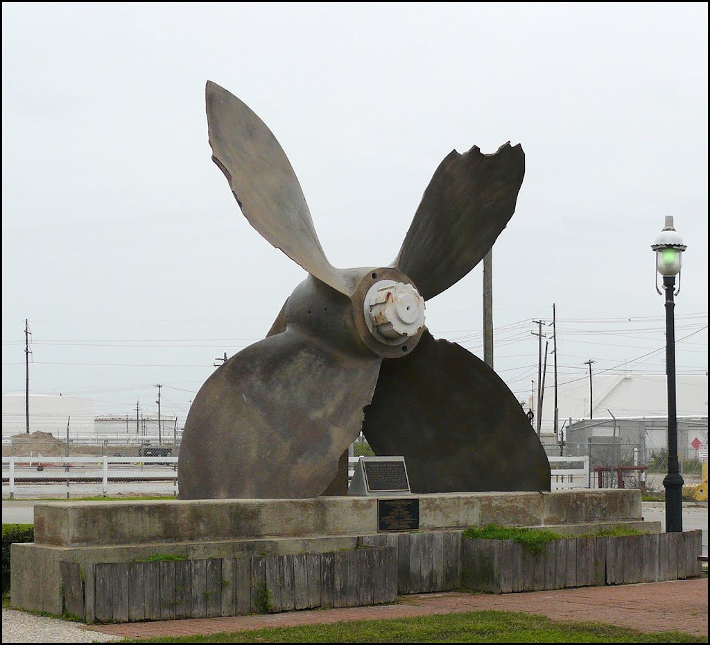 Propeller from the SS Highflyer at the Texas City, Texas Disaster of 1947, Аламо-Хейгтс