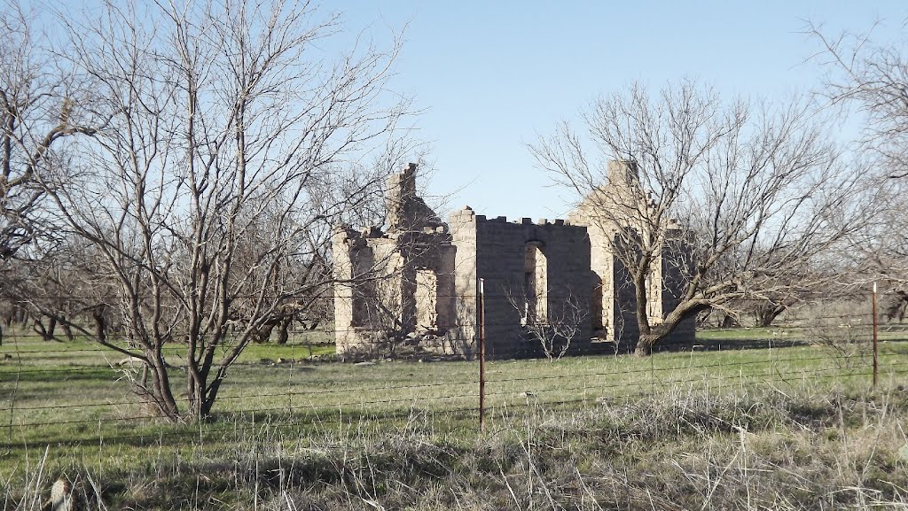 Remains of stone building at old Belle Plain TX. Feb. 2012., Аспермонт