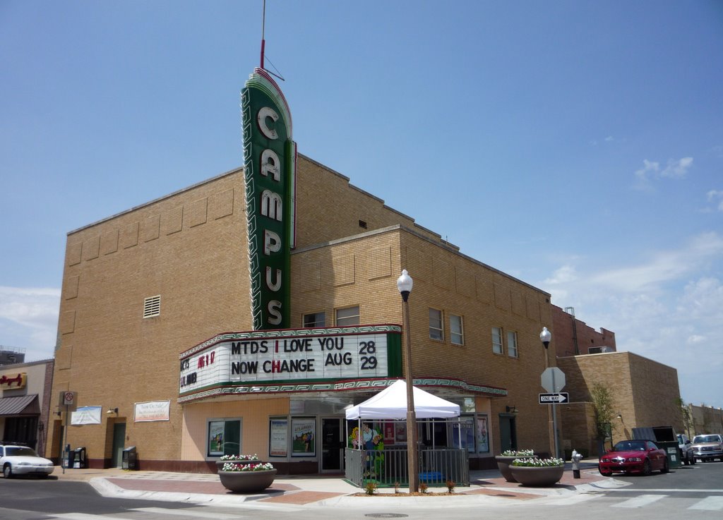 Campus Theatre, Denton, Texas., Дентон