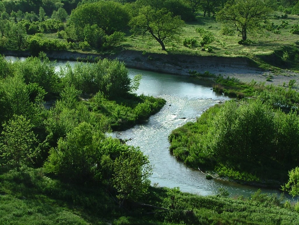 Llano River at Junction, Джанкшин