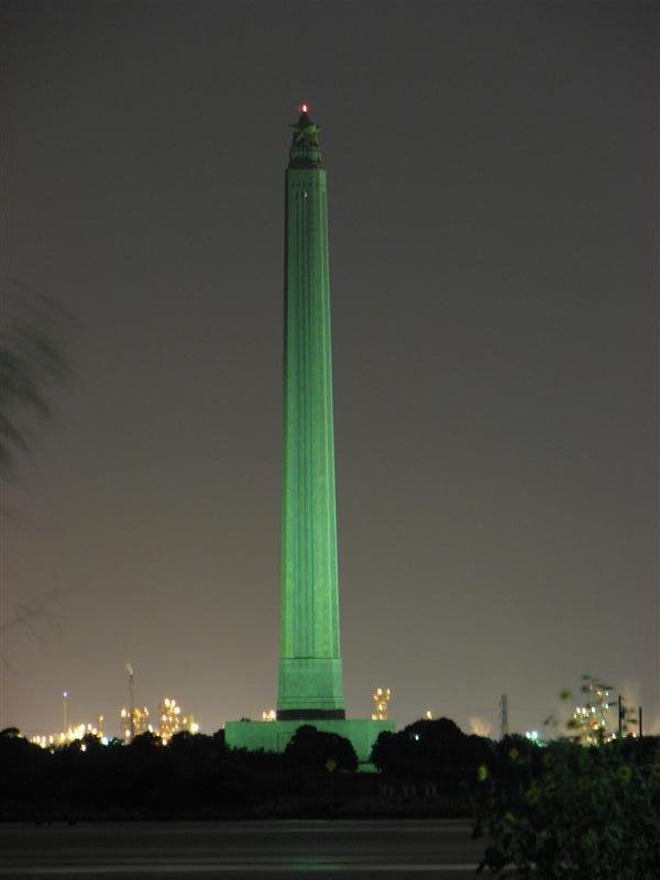 San Jacinto Monument @ night, Дир-Парк
