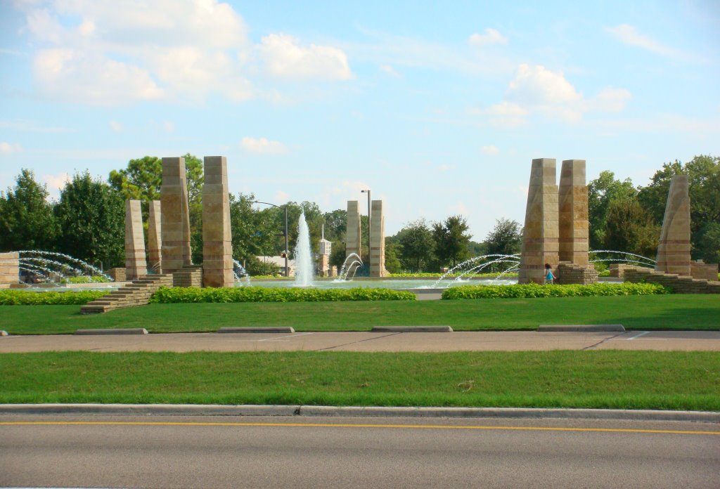Irving Boulevard Fountain, Ирвинг