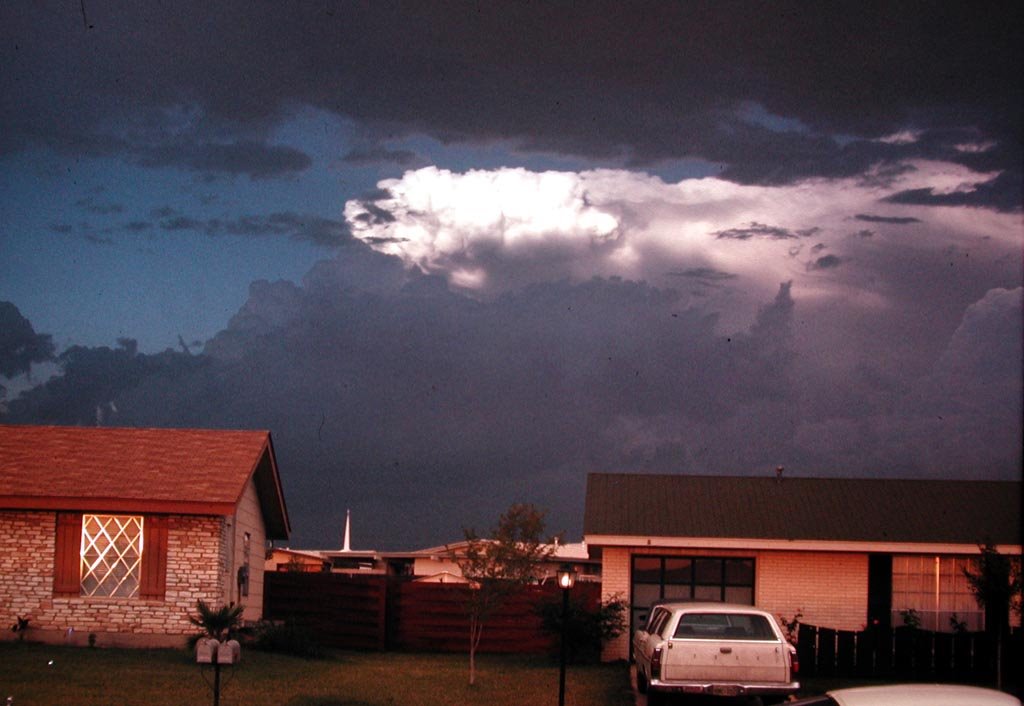 Storm Clouds over San Antonio, 1973, Кирби