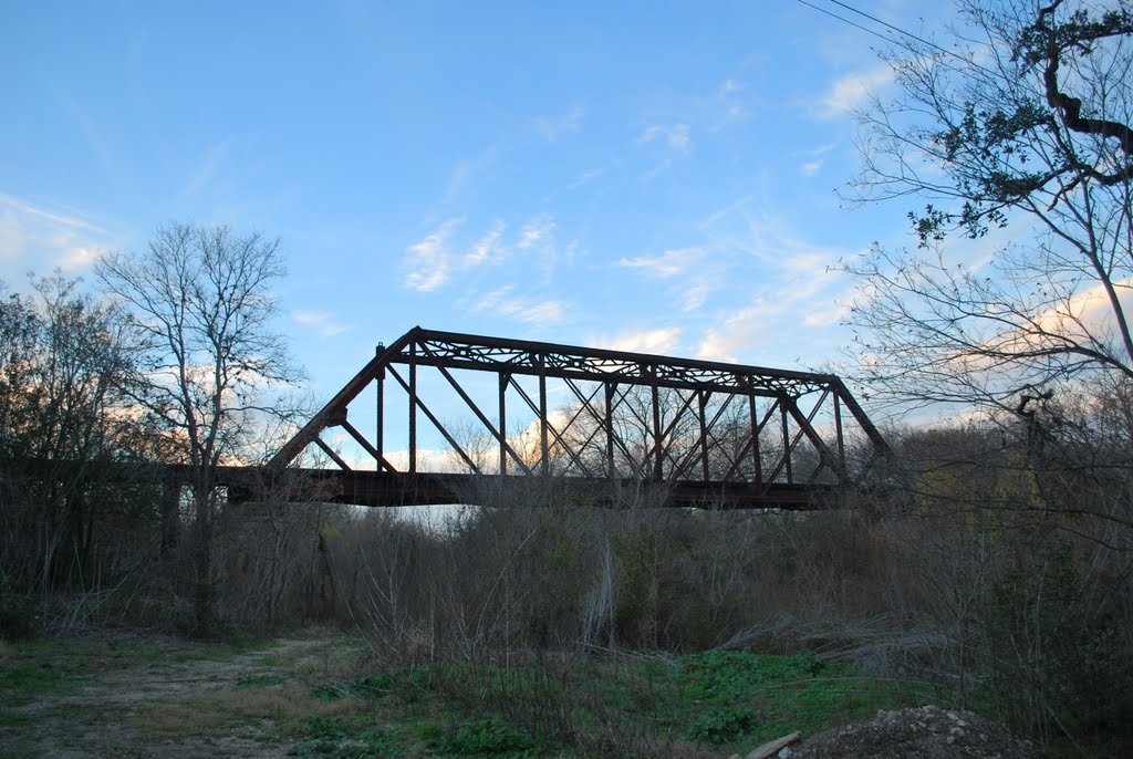 Old Salado Creek Bridge, Кирби