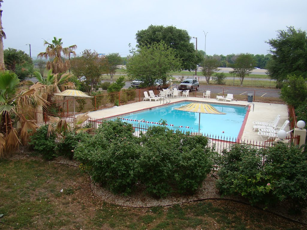 Pool @ Days Inn San Antonio ATT center, Кирби