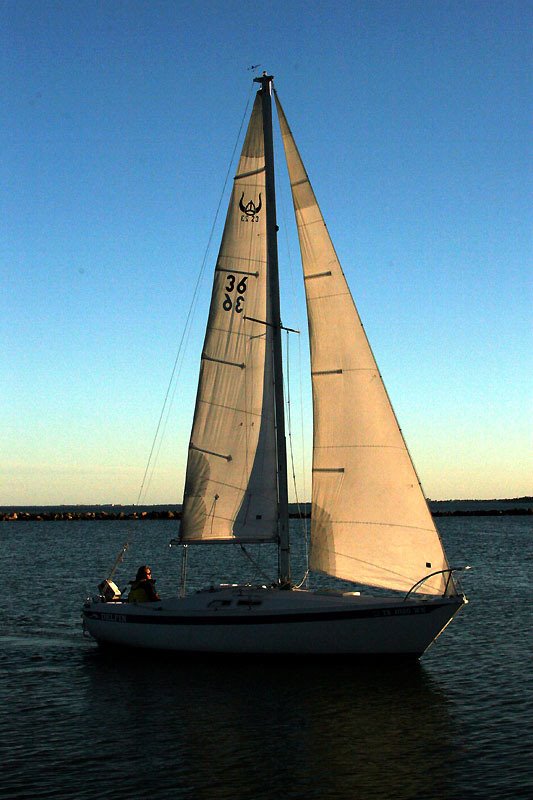 Sailing in Corpus Christi, Texas bay., Корпус-Кристи