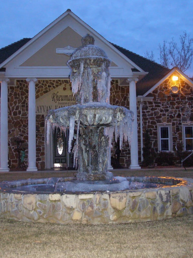 Frozen Fountain, Лонгвью