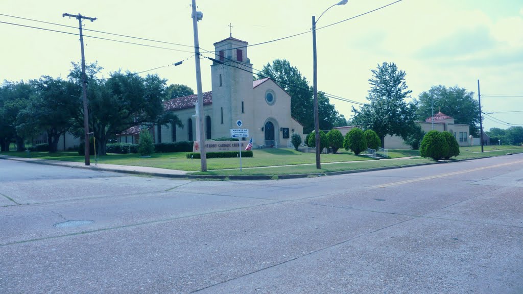 St. Anthony Catholic Church, Лонгвью