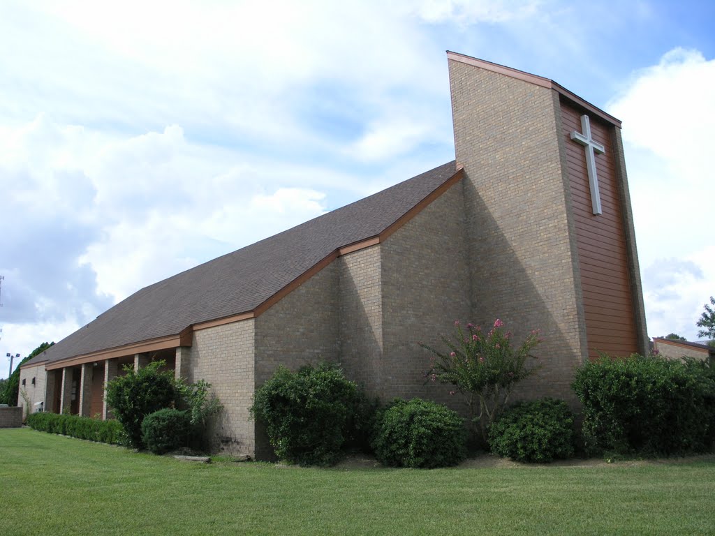 Lord of Life Lutheran Church, Пирленд