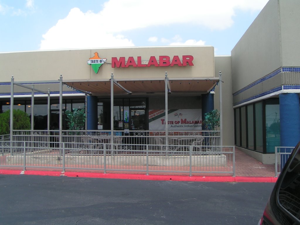 Malabar Indian Restaurant, San Antonio, Пирсалл