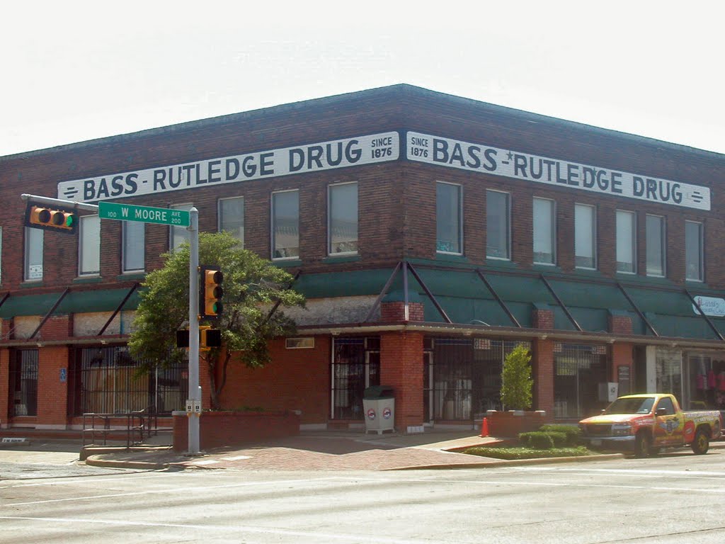 Bass-Rutledge Drug Store, Terrell, Texas, Террелл