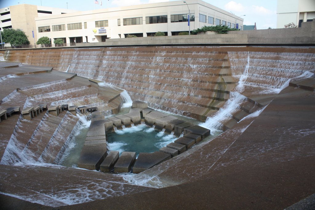 Water Gardens-Fort Worth, Форт-Уэрт