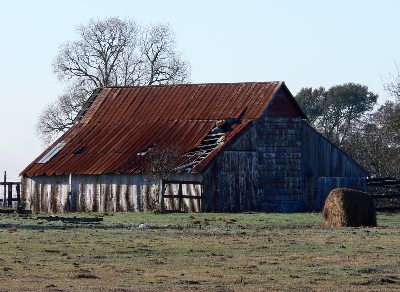 Old barn near La Grange, Texas, Эль-Кампо