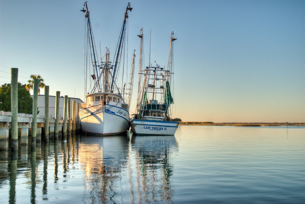 Shrimp Boats at Apalachicola, Апалачикола