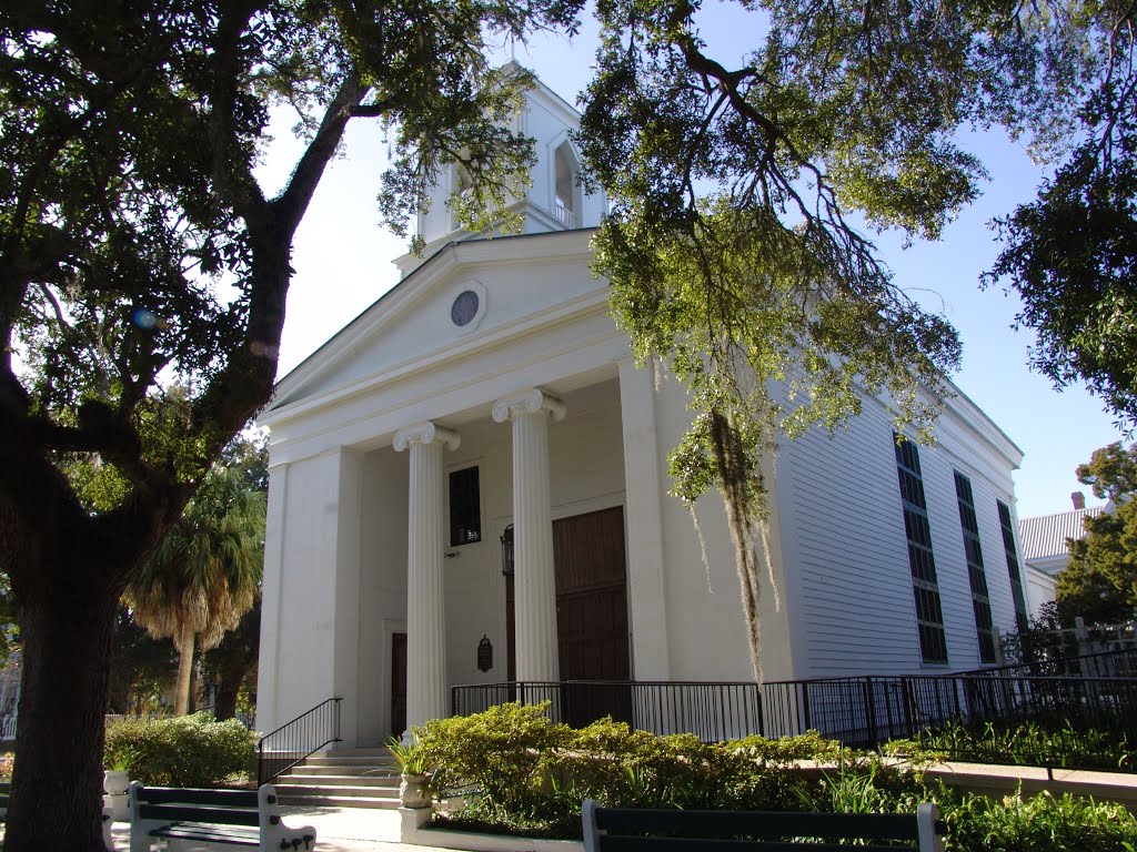 1838 Trinity Church, 2ND OLDEST CONTINUALY USED CHURCH IN FLORIDA, Apalachicola Florida (11-26-2011), Апалачикола