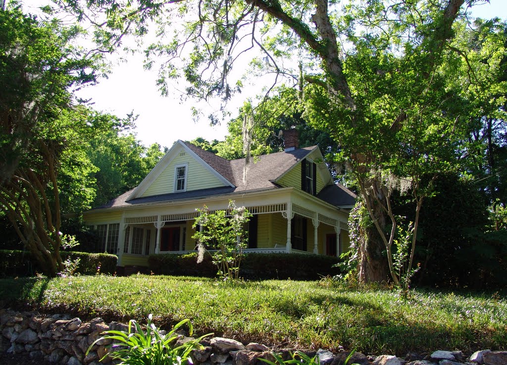 1909 Jackson house, original condition, Archer Fla (4-30-2011), Арчер