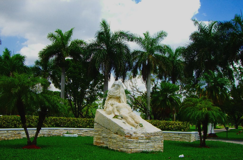 Dade Memorial Park, Банч-Парк