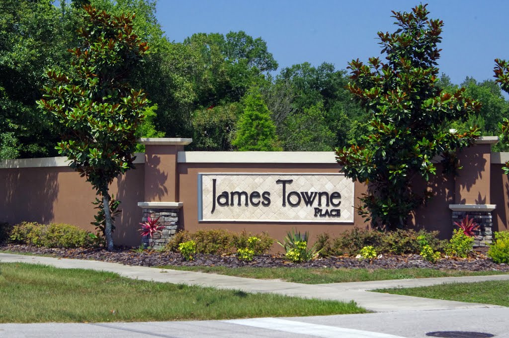 2014 05-23 Florida - Bartow - James Towne place, Бартау