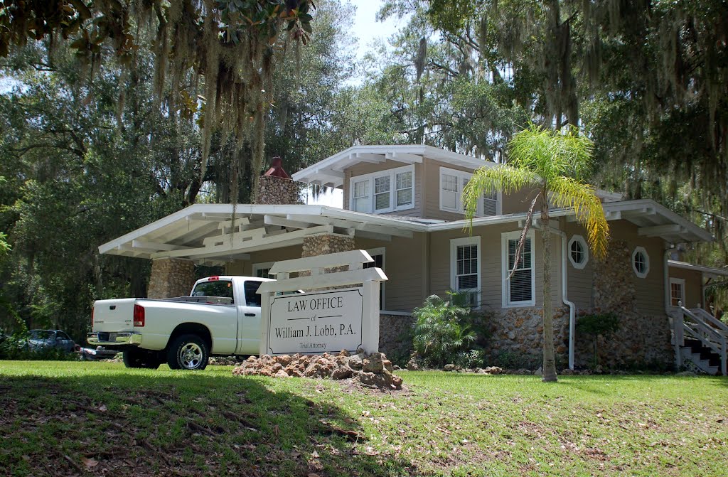 Law Office of William J. Lobb, P.A. at Bartow, FL, Бартау