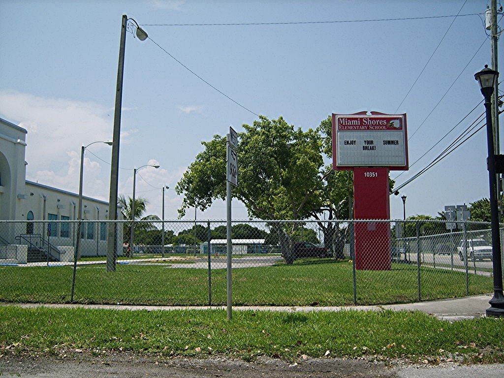 Miami Shores Elementary School, Бискейн-Парк