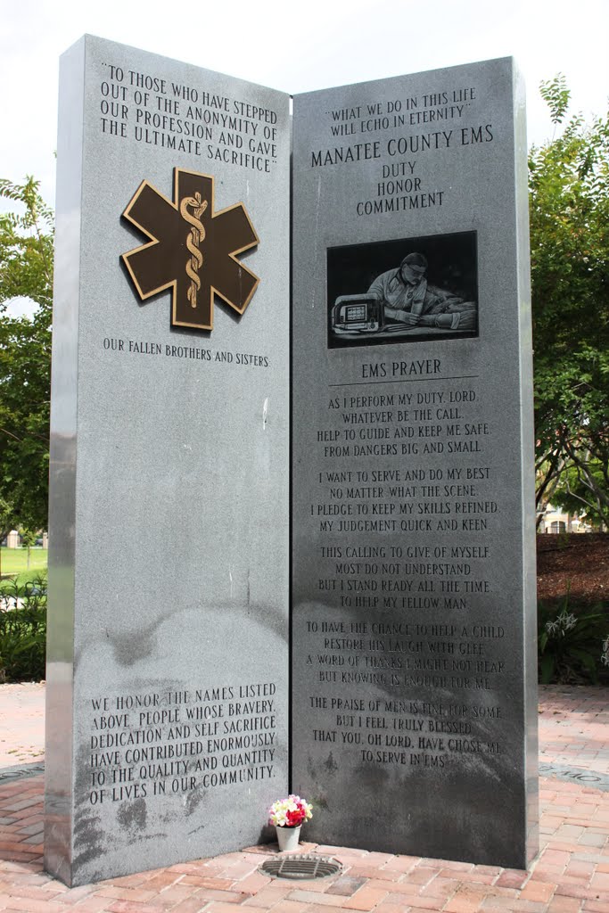 EMT Memorial, Брадентон