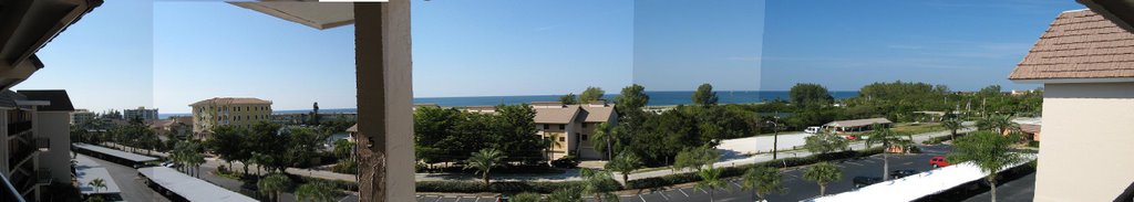 gulf view from fifth floor apt 516, Вамо