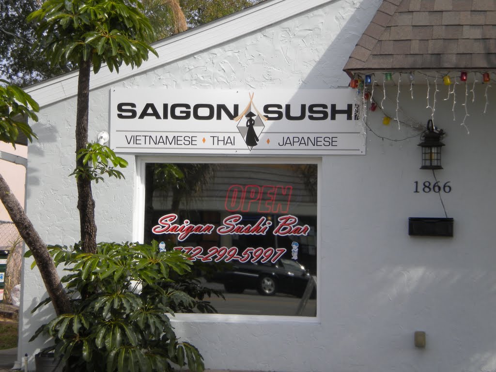 Saigon Sushi, Веро-Бич