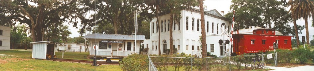 1889 Clay County courthouse, now historical museum, Green Cove Springs, Florida (6-1996), Грин-Ков-Спрингс