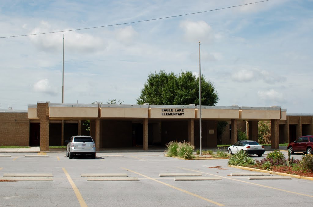 Eagle Lake Elementary School at Eagle Lake, FL, Игл-Лейк