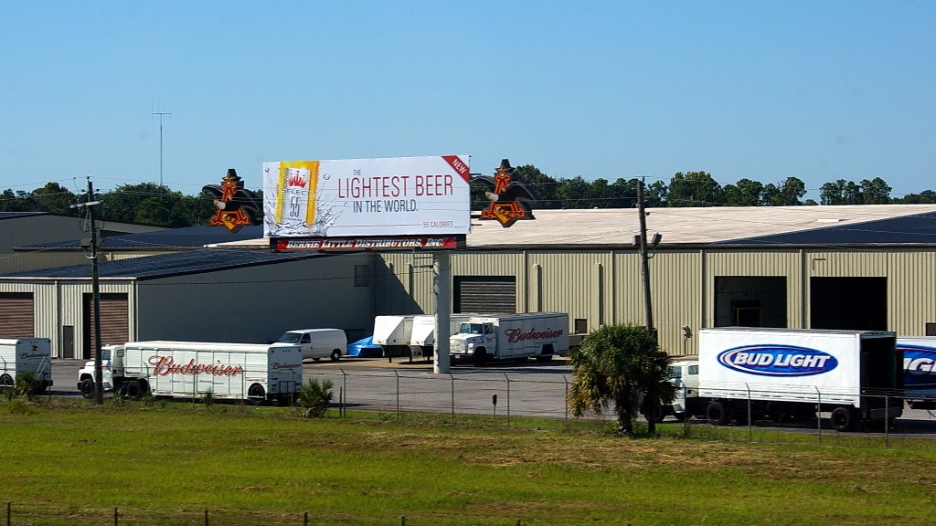 2009 along rte 570 Florida - Budwiser distribution warehouse, Итон-Парк