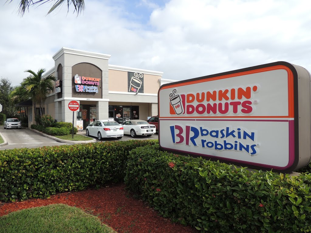 (22-11-2013) Dunkin Donuts in Lake Ridge - Ft. Lauderdale, Лейзи-Лейк