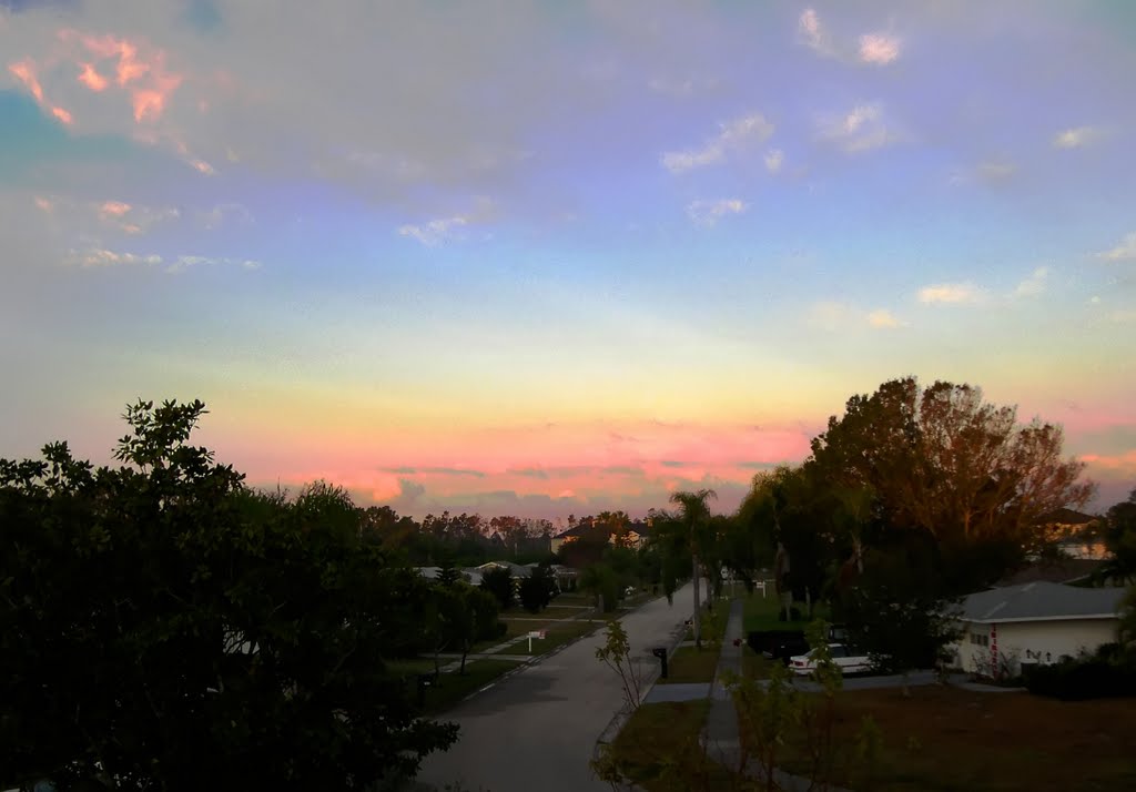 Sunset over a Florida subdivision, Малабар