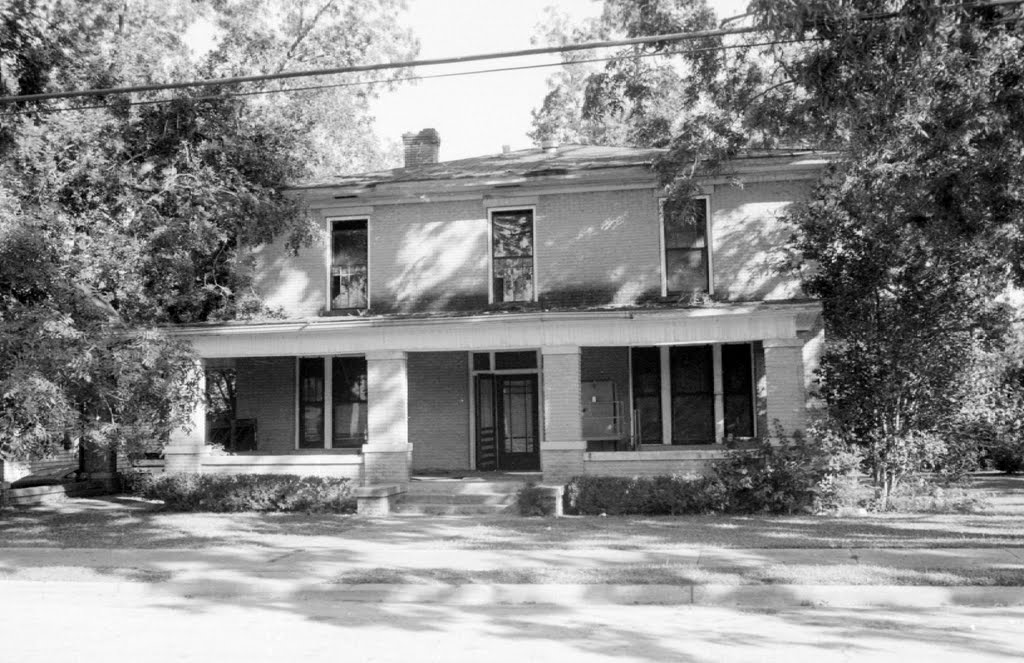 Walter R. Davis house, Марианна