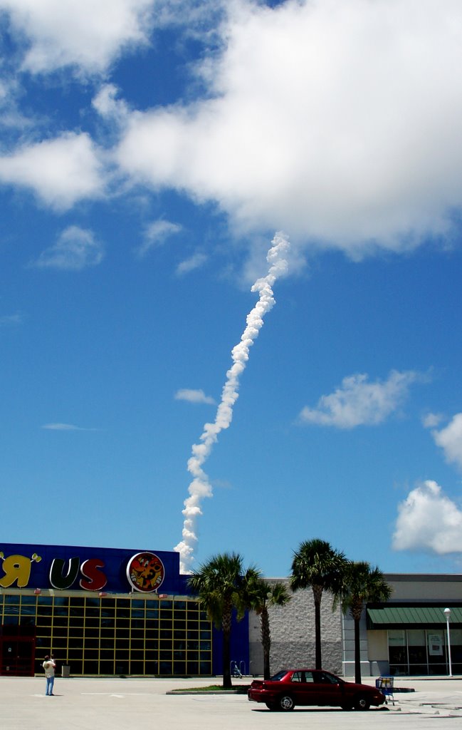 After a Space Shuttle Launch, Мерритт-Айленд