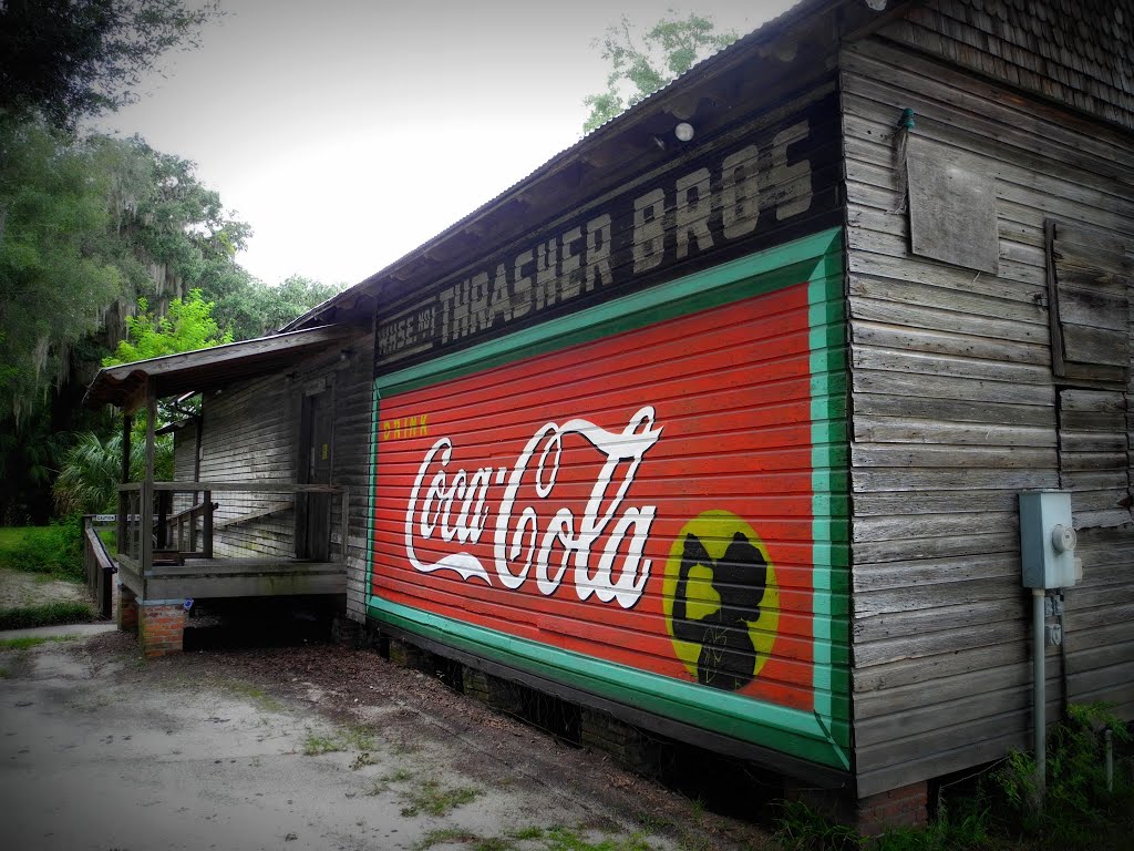 Micanopy Historical Museum - Period Coca-Cola Signage, Миканопи
