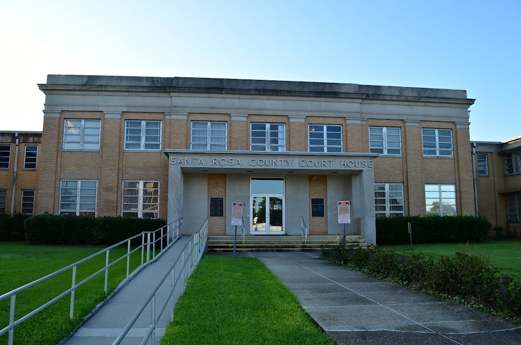 Santa Rosa County Courthouse, Milton, FL, Милтон