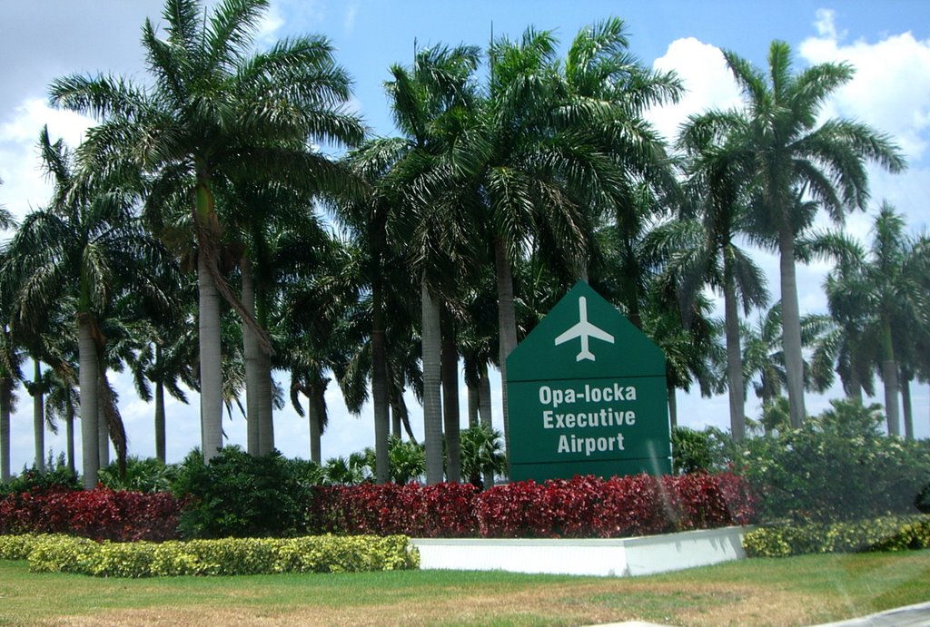 Opa Locka Executive Airport, Опа-Лока