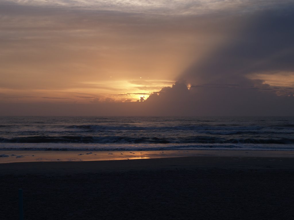Daytona Beach Sunrise, Ормонд-Бич