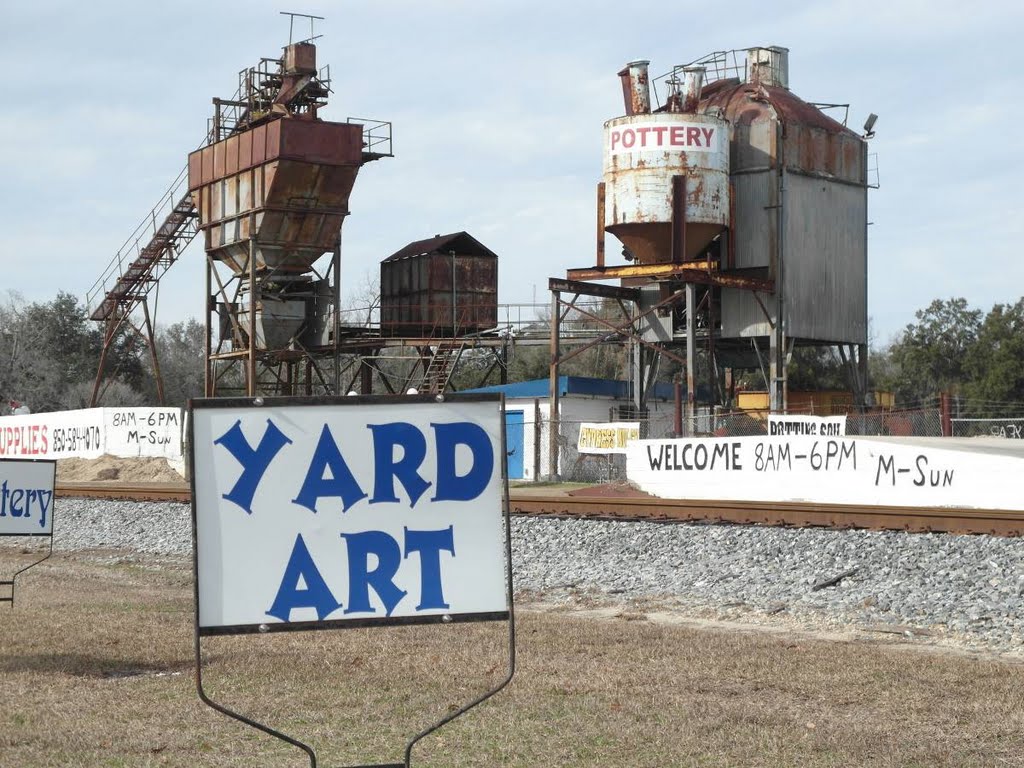 Yard Art - Perry, Florida, Перри