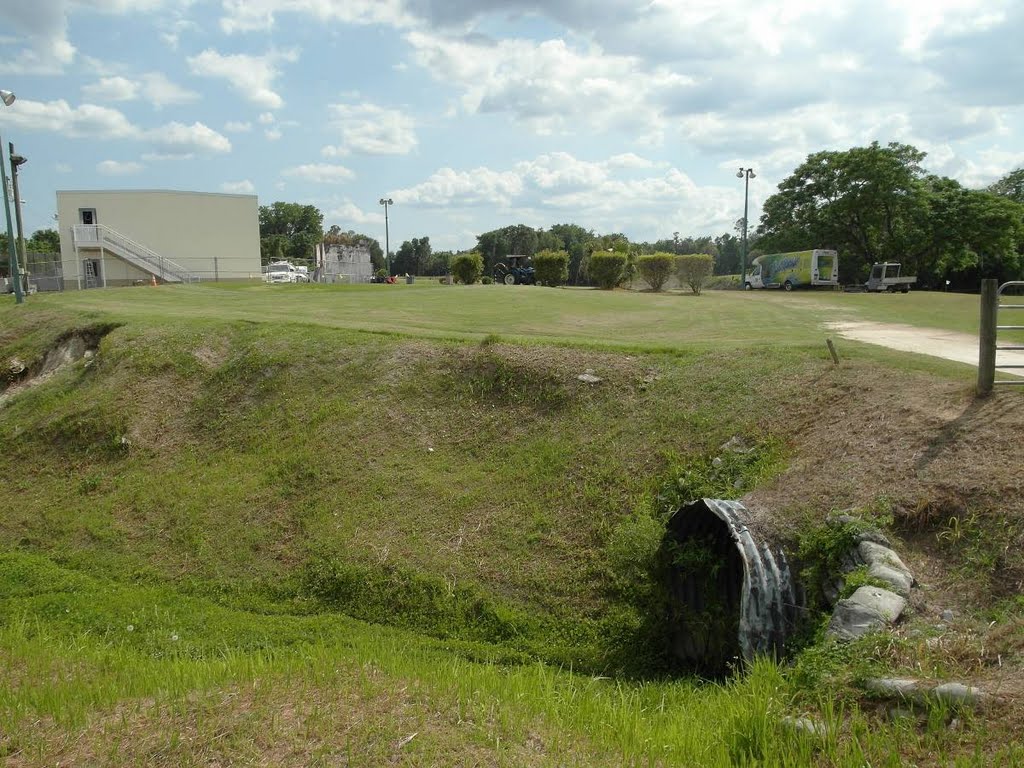 Tom Varn Park - Brooksville, Florida, Пинеллас-Парк