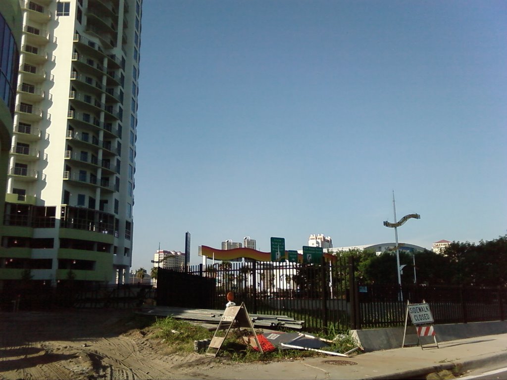 Channelside in Tampa under construction - Looking SW, Тампа