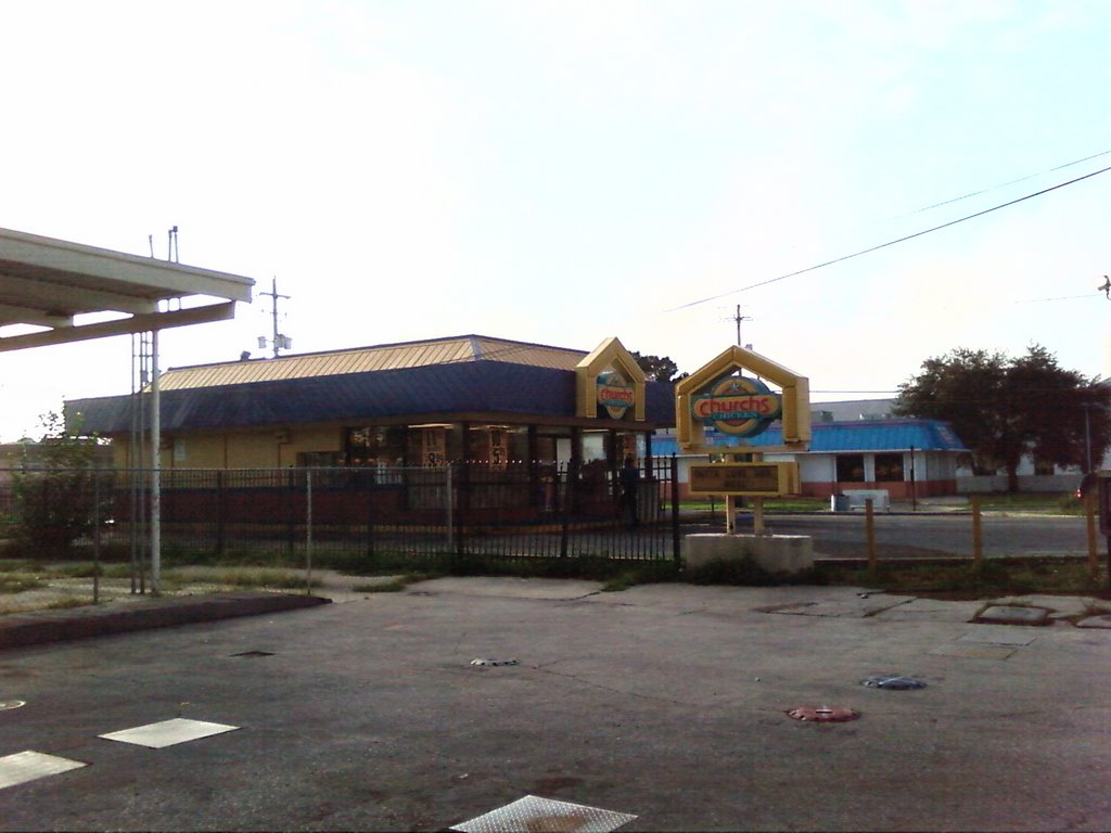 Churchs Chicken in Tampa - Looking SE, Тампа