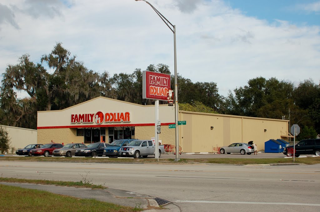 Family Dollar at Fort Meade, FL, Форт-Мид