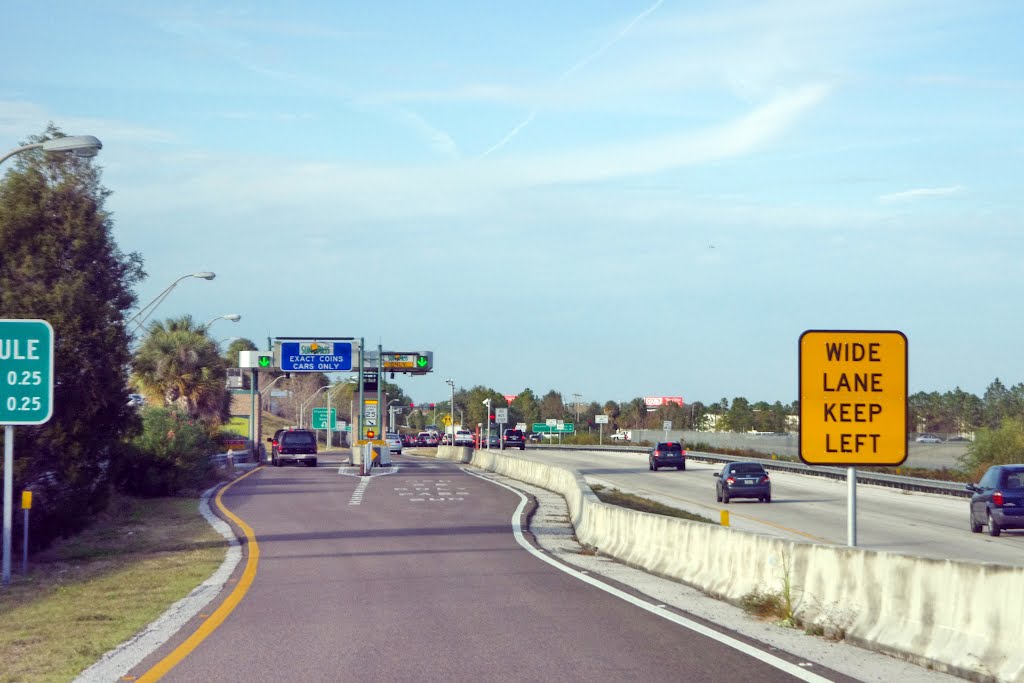 2012, Tampa, FL - Toll booth Veterans Expressway, Хамптон