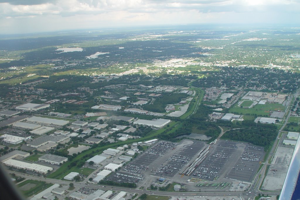 aerial view Town&Country, looking east from Anderson & Sligh ave, from jet (9-26-2007), Хамптон