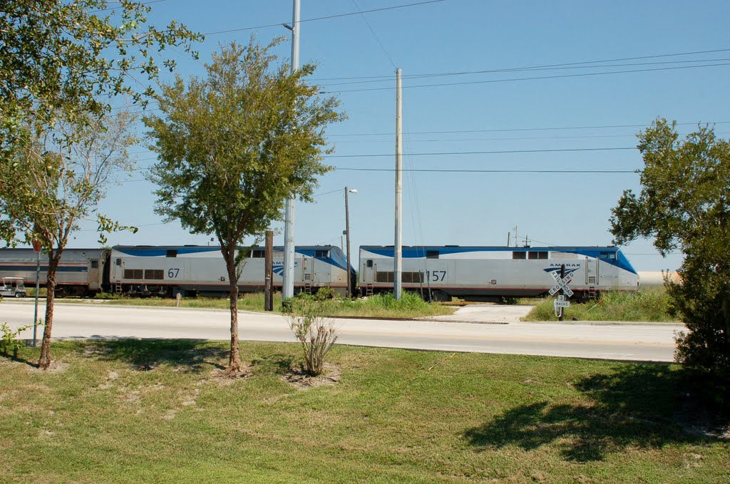 Amtrak Locomotives No. 157 and No. 67 at Winter Haven, FL, Элоис