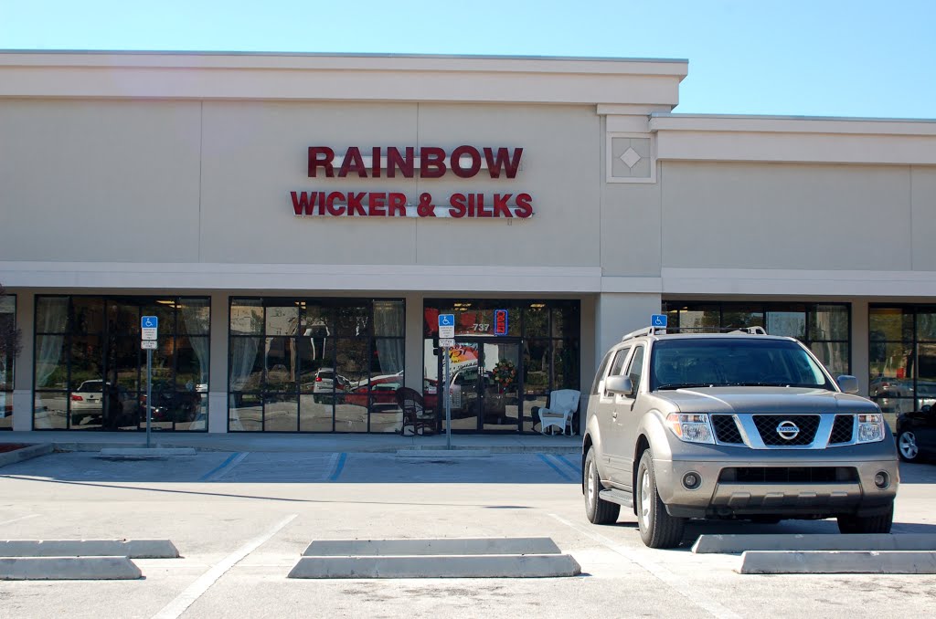 Rainbow Wicker & Silks at Winter Haven, FL, Элоис